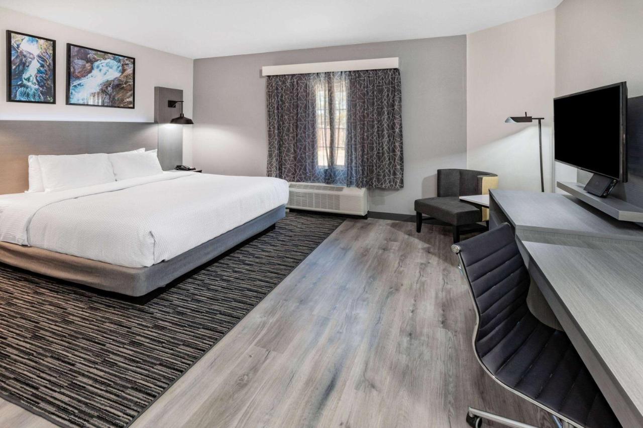 La Quinta Inn & Suites By Wyndham Ardmore Exterior foto